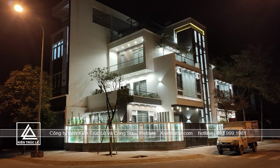 Nhà 3 tầng 2 mặt tiền lô góc đẹp hiện đại đã xây hoàn thiện.