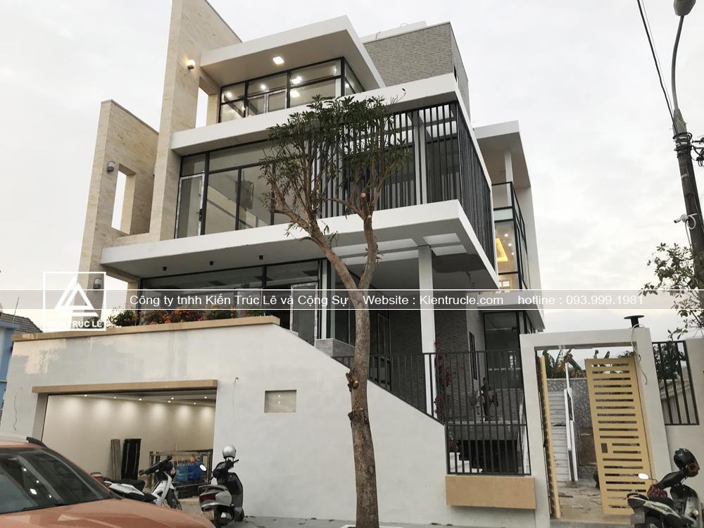 Xây nhà biệt thự 4 tầng 10x15m đẹp